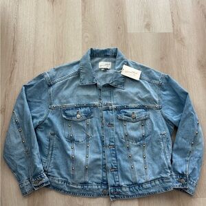 Universal Thread Medium Wash Denim Jacket
